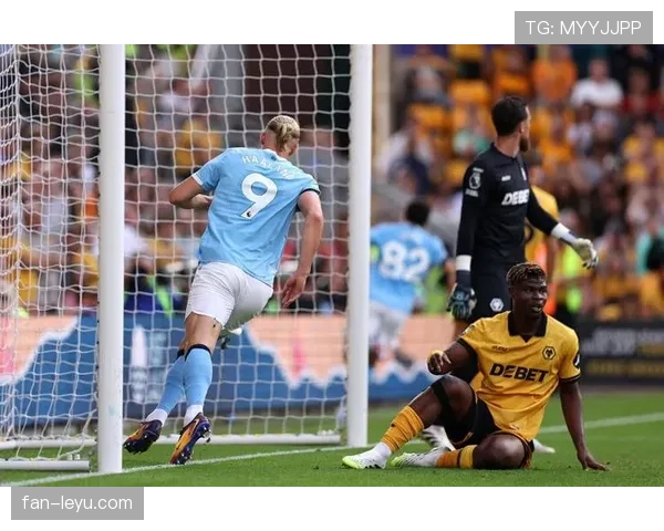 哈兰德高位跑动如何撕裂防线并提升强强对话中的助攻效率